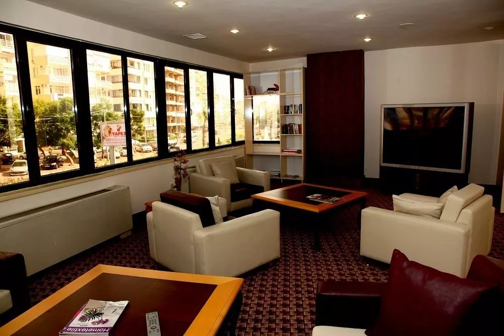 فضای داخلی اتاق هتل سندر آنتالیا